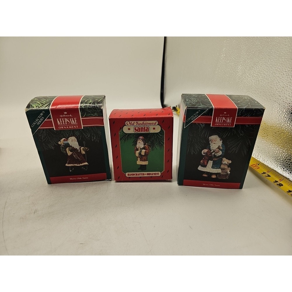 Vintage Christmas ornament Hallmark 1986 Old Fashioned Santa 2 Merry Olde Santa‎